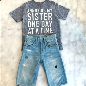 Denim shorts and T-Shirt. Shorts 6. T-Shirt 7-8